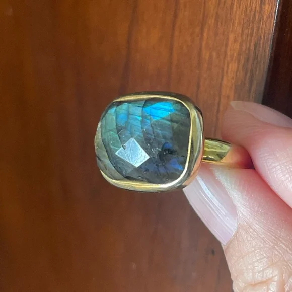 Natural labradorite gold plated solid sterling silver ring - Picture 4 of 5